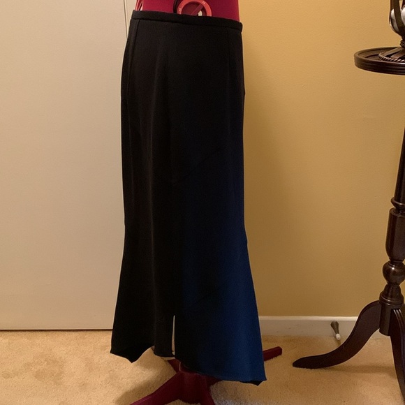 MAX MARA BLACK ASYMMETRICAL SKIRT - Picture 9 of 13